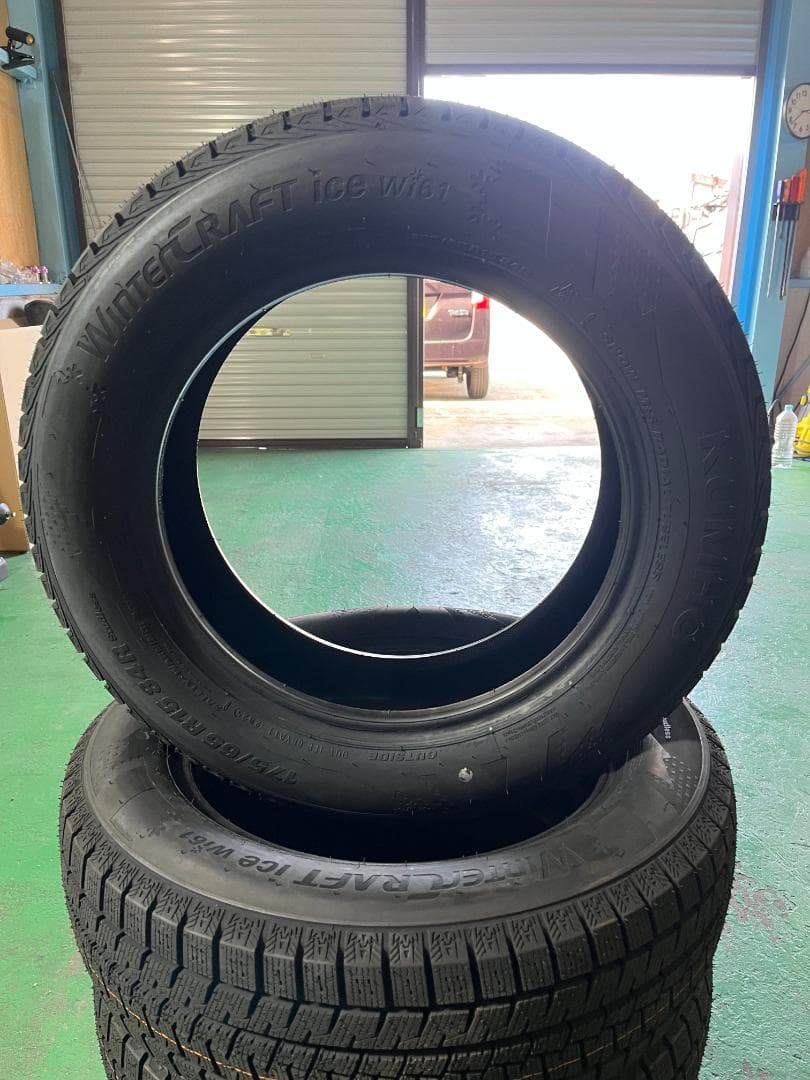 新品 KUMHO WINTERCRAFT ice Wi61 175/65R15