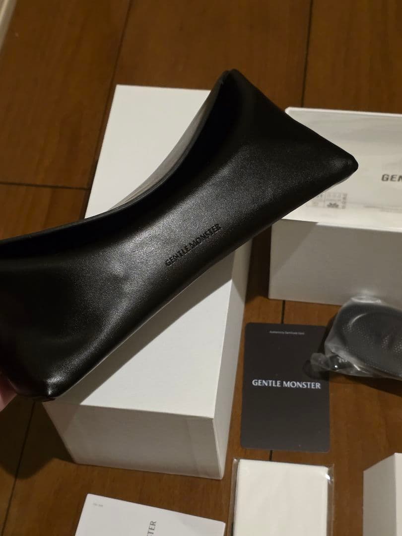 小物 Maison Margiela x Gentle Monster MM107