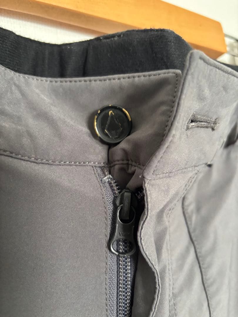 VOLCOM GORE-TEX スノーボードパンツ ゴアテックス