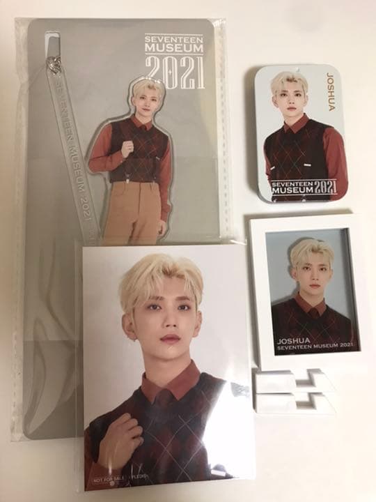 SEVENTEEN ジョンハン ジョシュア ミュージアム アクリルスティック