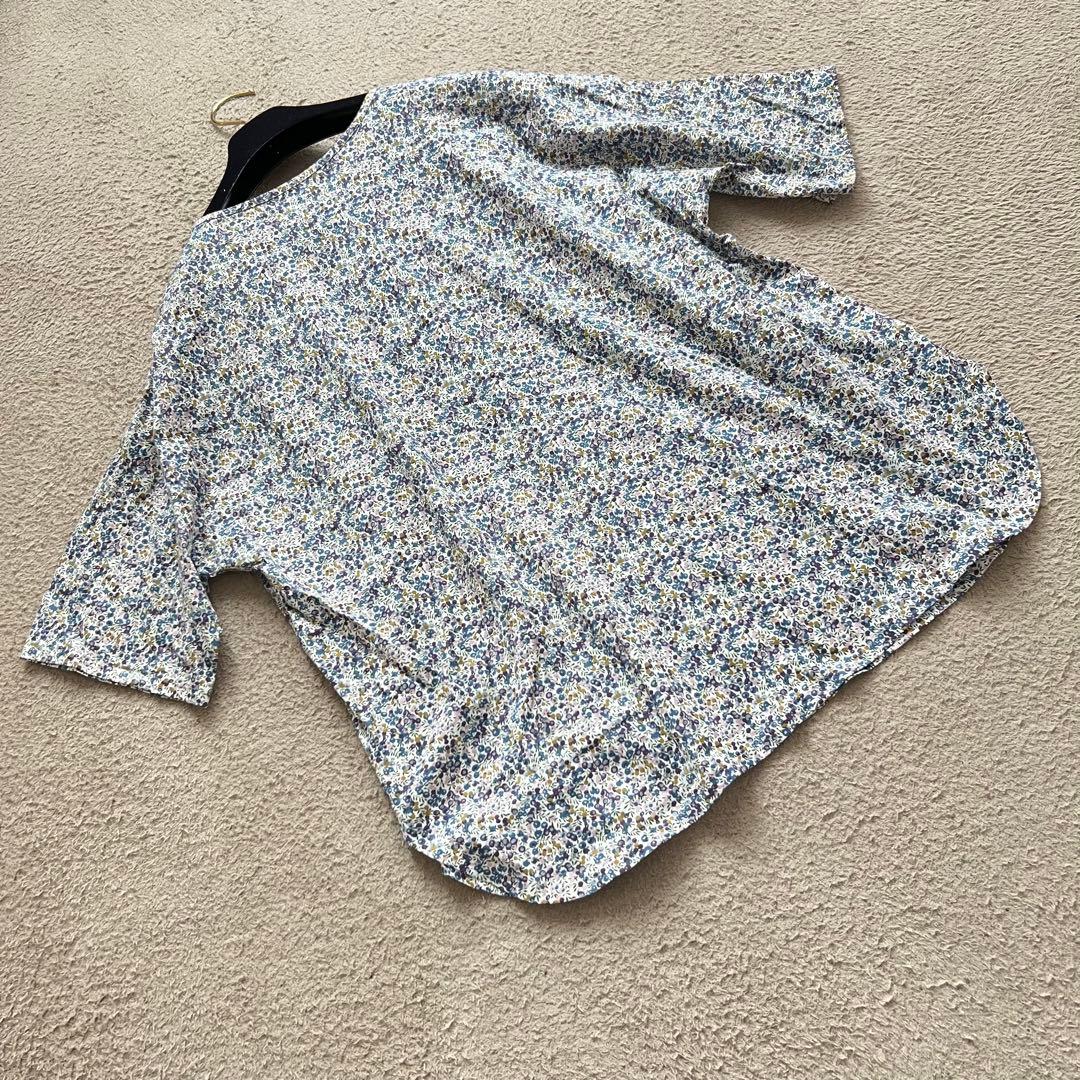 タグ付き　ピサーノ　リバティ　半袖Tシャツ　カットソー　花柄　総柄　小花