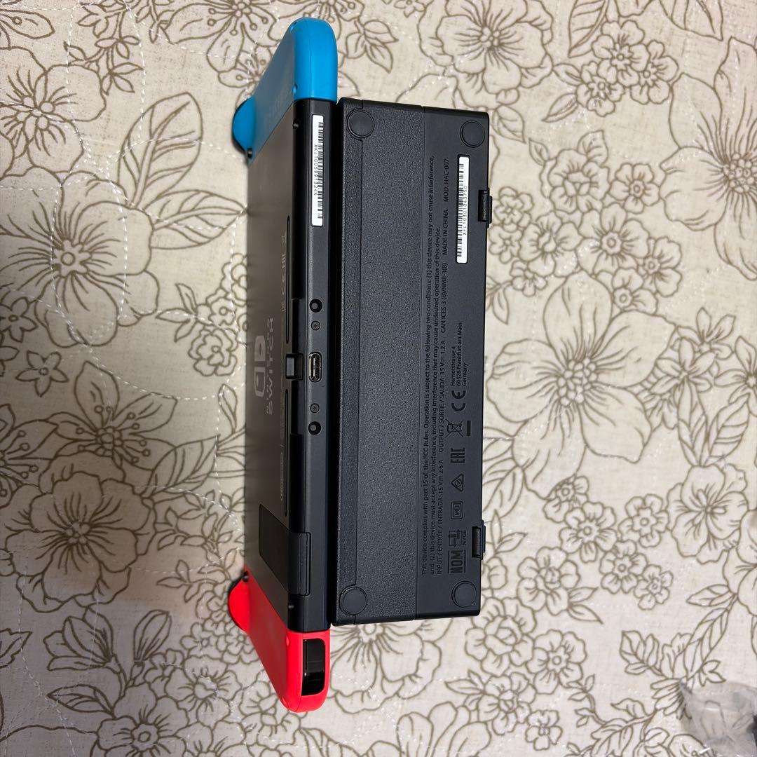 Nintendo Switch 中古、美品 おまけのSDカード付き