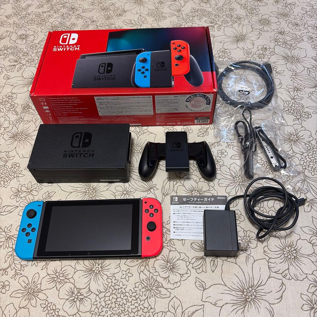 Nintendo Switch 中古、美品 おまけのSDカード付き