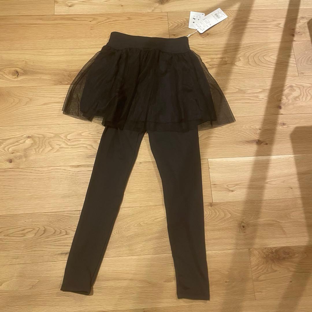 Sサイズ　Chacott チュールショートパンツ付レギンス　ブラック