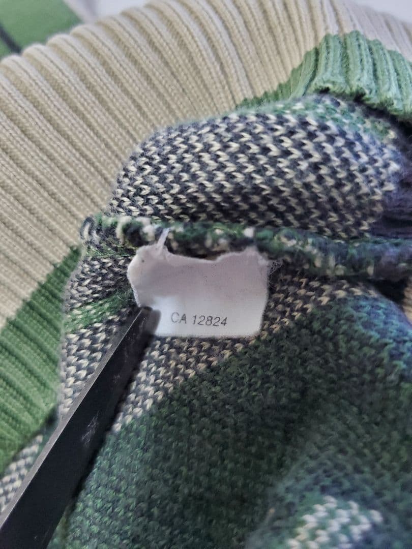 CELINE(セリーヌ)ストライプVネックコットンベスト
