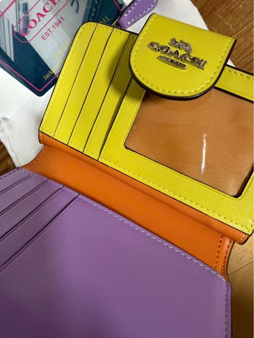 COACH 二つ折り財布 ブラウン/イエロー