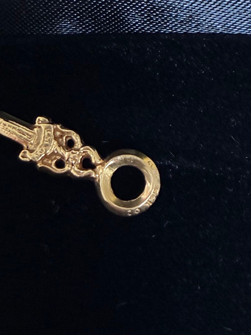 【確実正規品】クロムハーツ　22K ダガースタックチャーム ネックレストップ