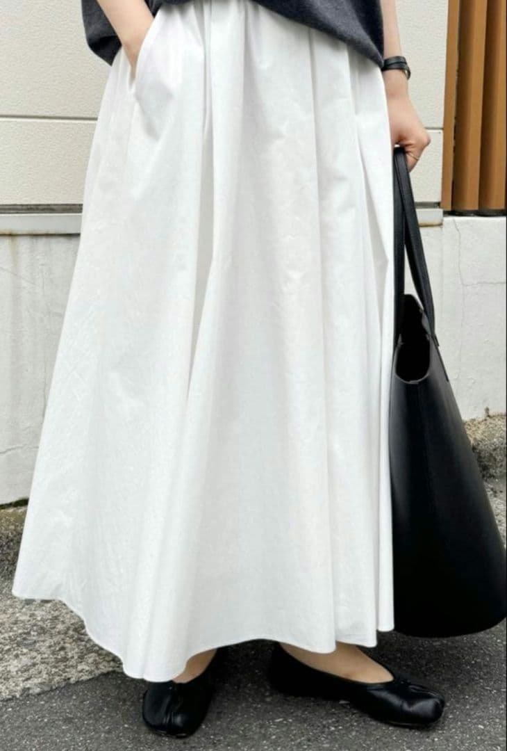 Plage typewriter cropped SK ホワイト