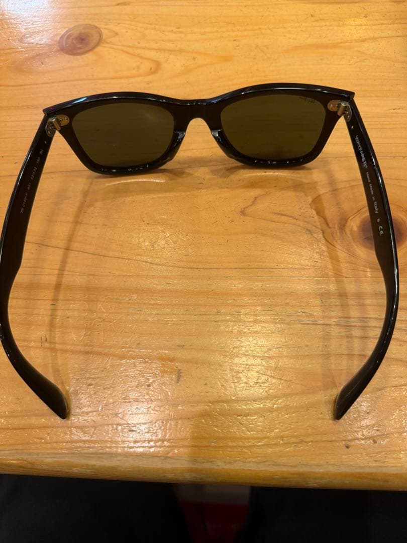 小物 Ray-Ban R