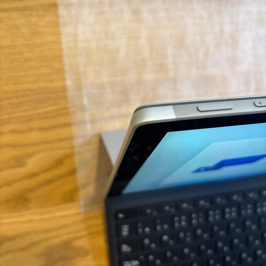【依頼値下げ】Microsoft Surface Pro 7 256GB 8GB