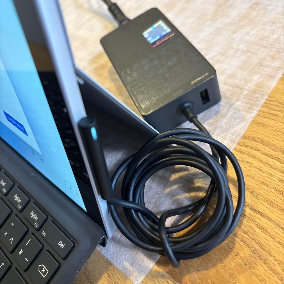 【依頼値下げ】Microsoft Surface Pro 7 256GB 8GB