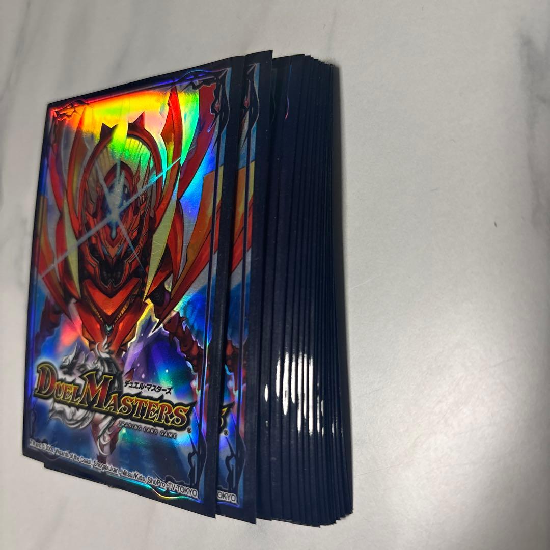 オ*ベ様 デュエマ 公式スリーブ 創造神サガ ザゴッドキングダ厶 カードプロテク