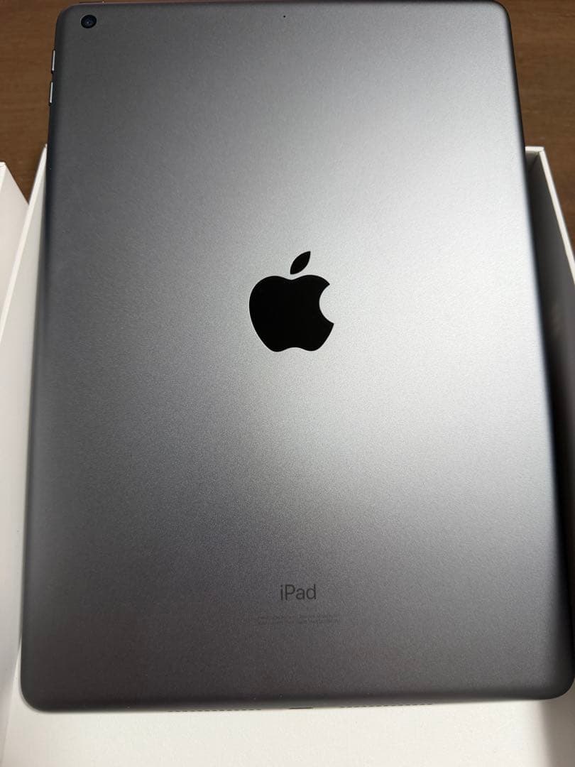 iPad 第7世代モデル　Wi-Fiモデル　32GB