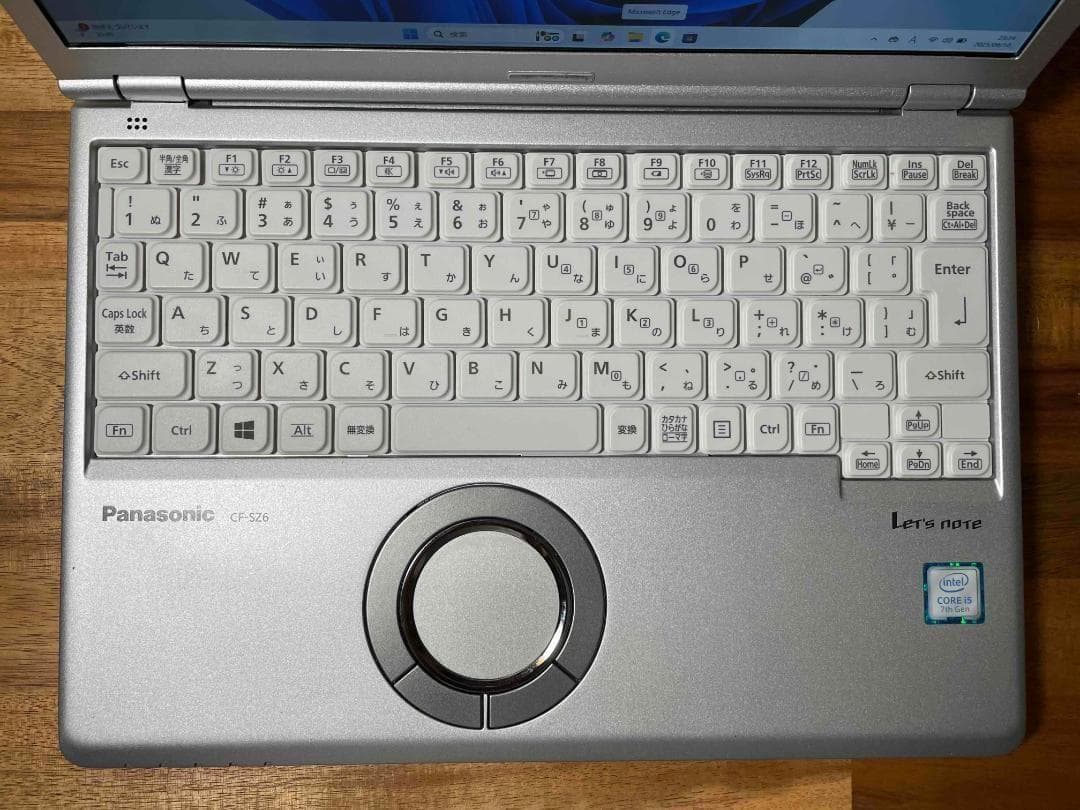 Win11搭載 CF-SZ6 メモリ4GB SSD128GB