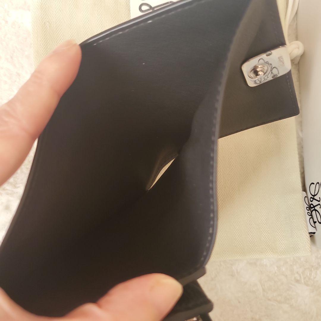 LOEWE コンパクト フラップウォレット ブラック