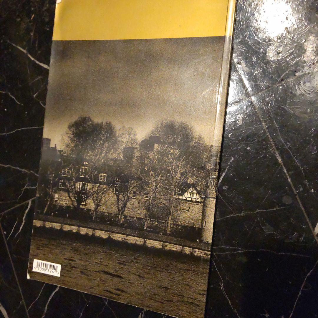 THE TOWER of London 洋書 英語 イギリス ロンドン