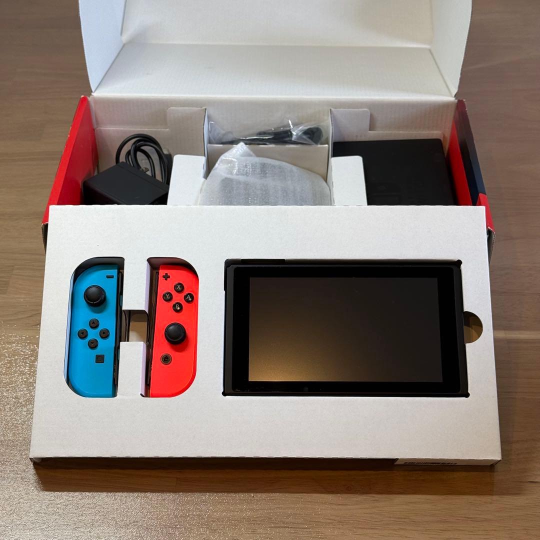 4-331 Nintendo Switch 本体 バッテリー強化版 箱付き
