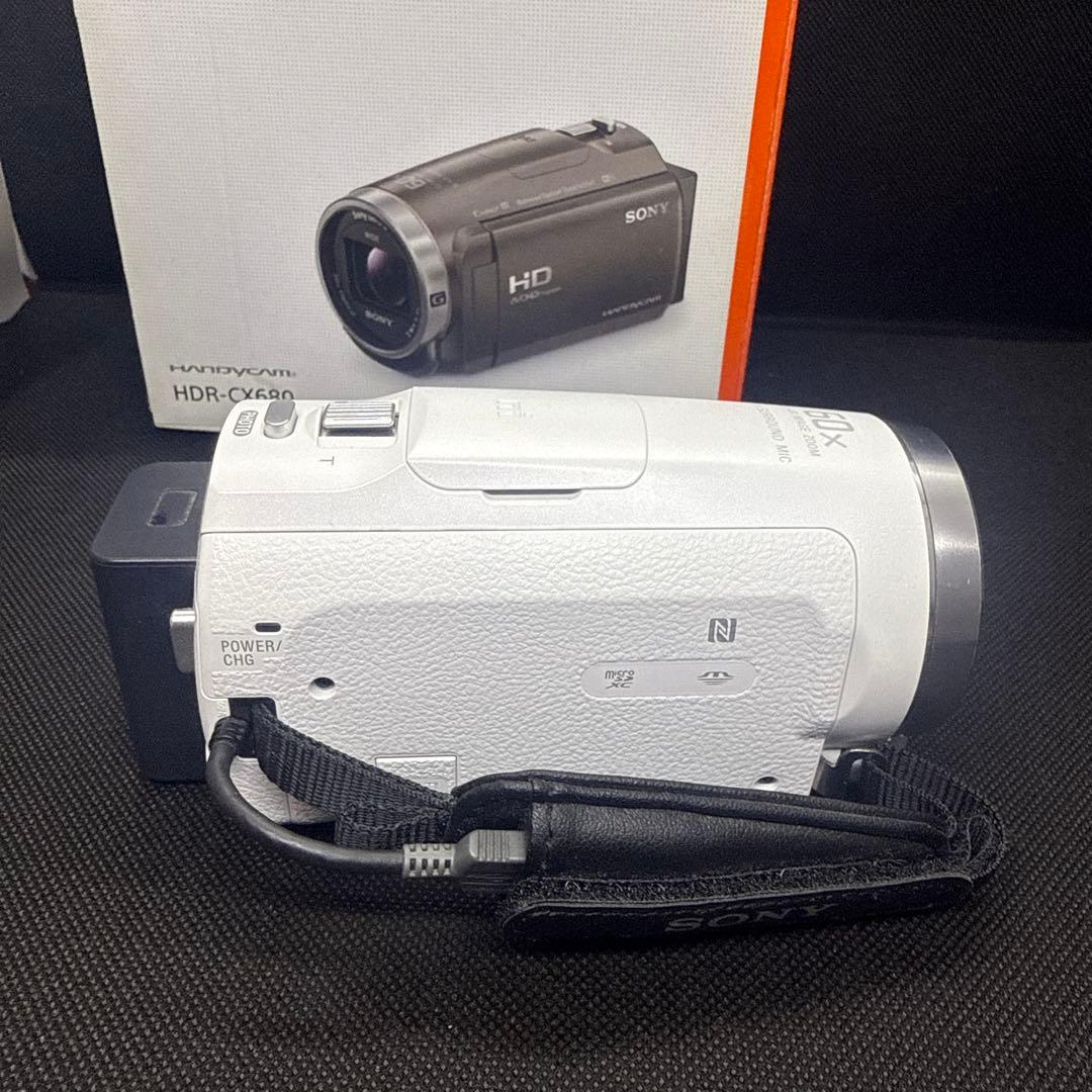 ■極上品■ SONY HDR-CX680ホワイト HDR- CX680 W