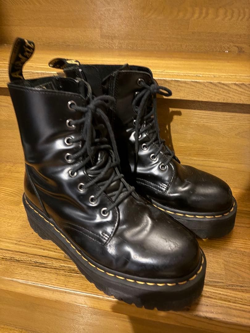 Dr Martens ブラックレザー ワークブーツ 厚底