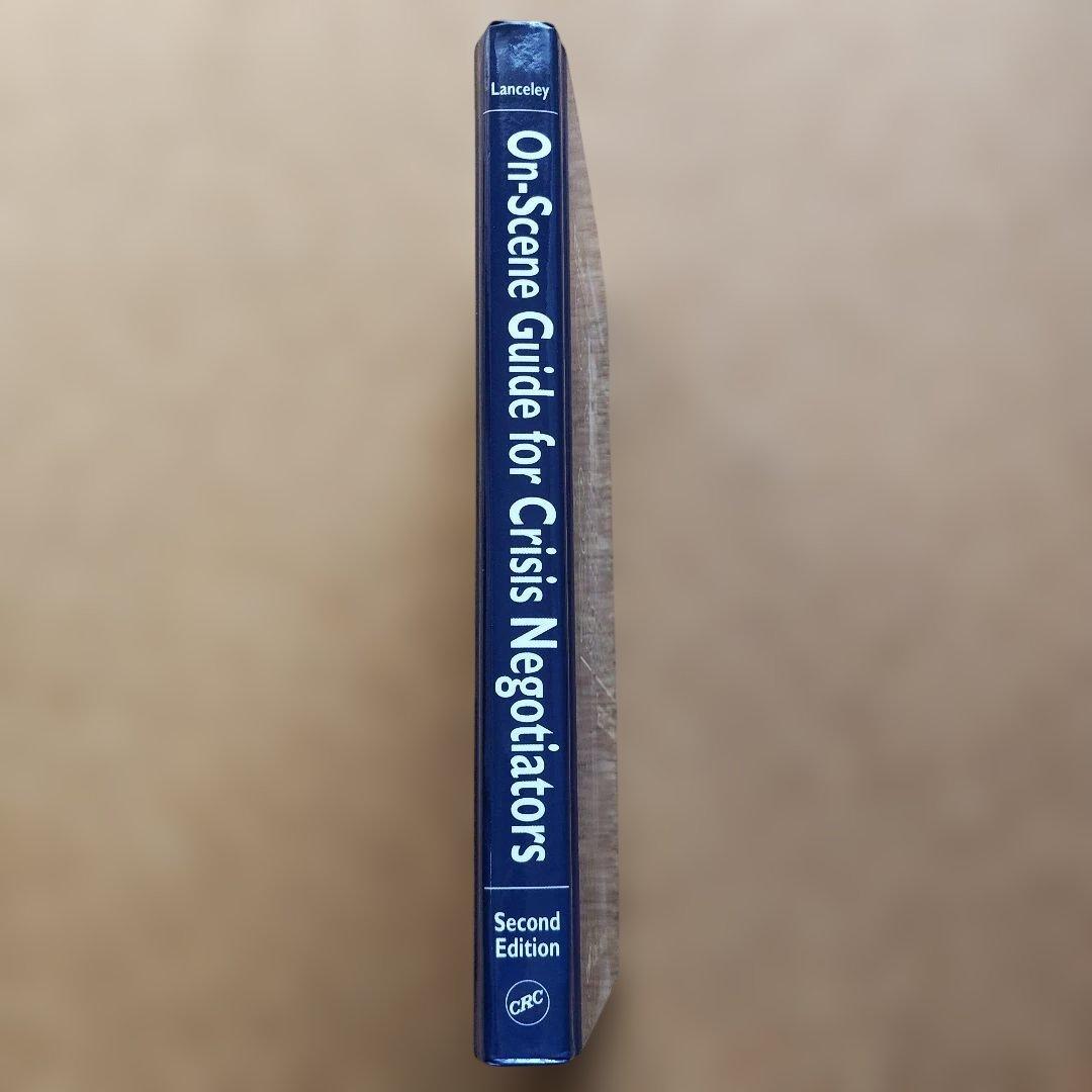 洋書 On-Scene Guide for Crisis Negotiators