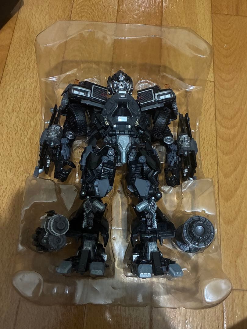 トランスフォーマー マスターピース MPM-6 アイアンハイド 　※取説なし