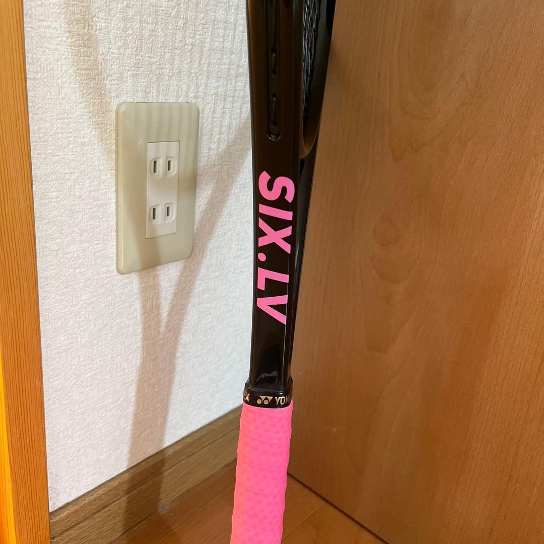 Wilson SIX.LV テニスラケット