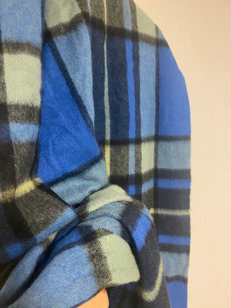 カシミヤ　青系チェック柄ストール