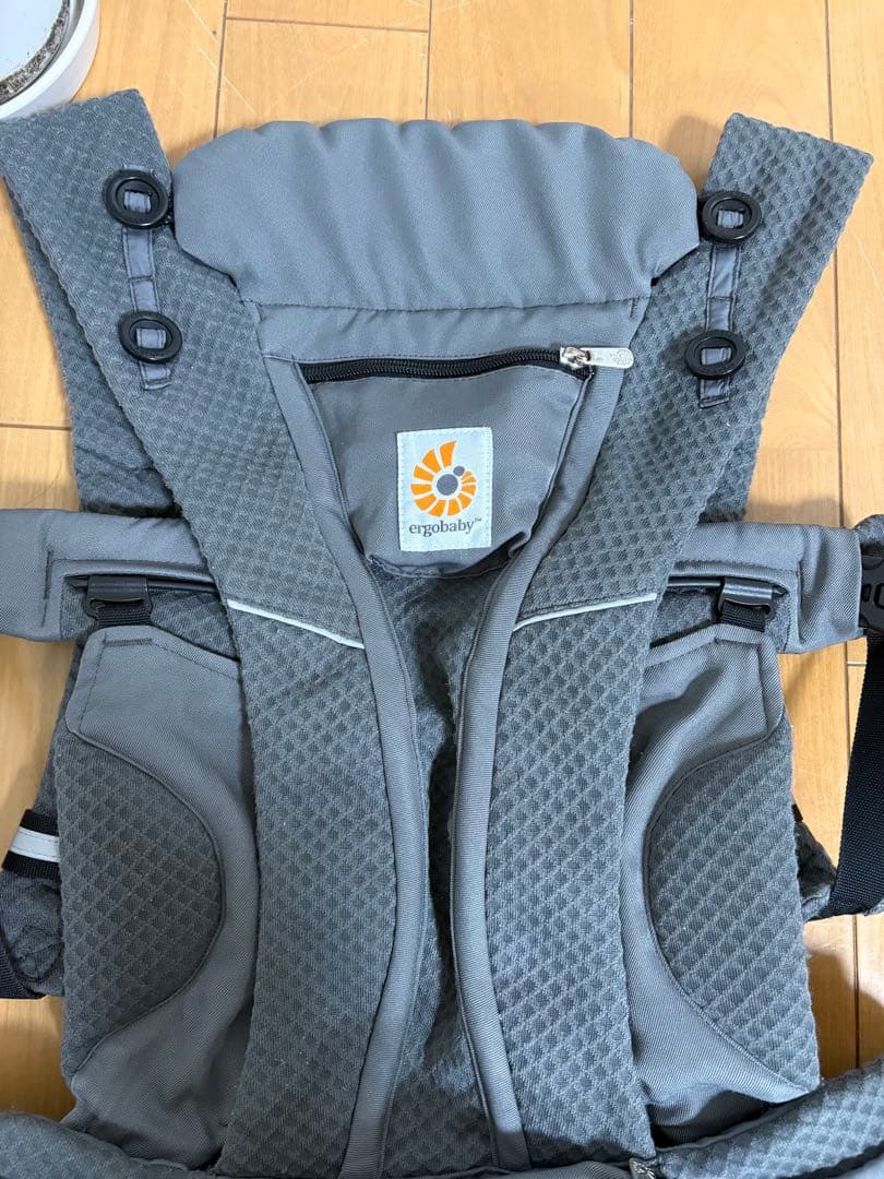 【送料無料】正規品　エルゴベビー　オムニブリーズ　抱っこ紐　メッシュ