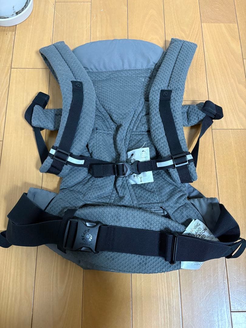 【送料無料】正規品　エルゴベビー　オムニブリーズ　抱っこ紐　メッシュ