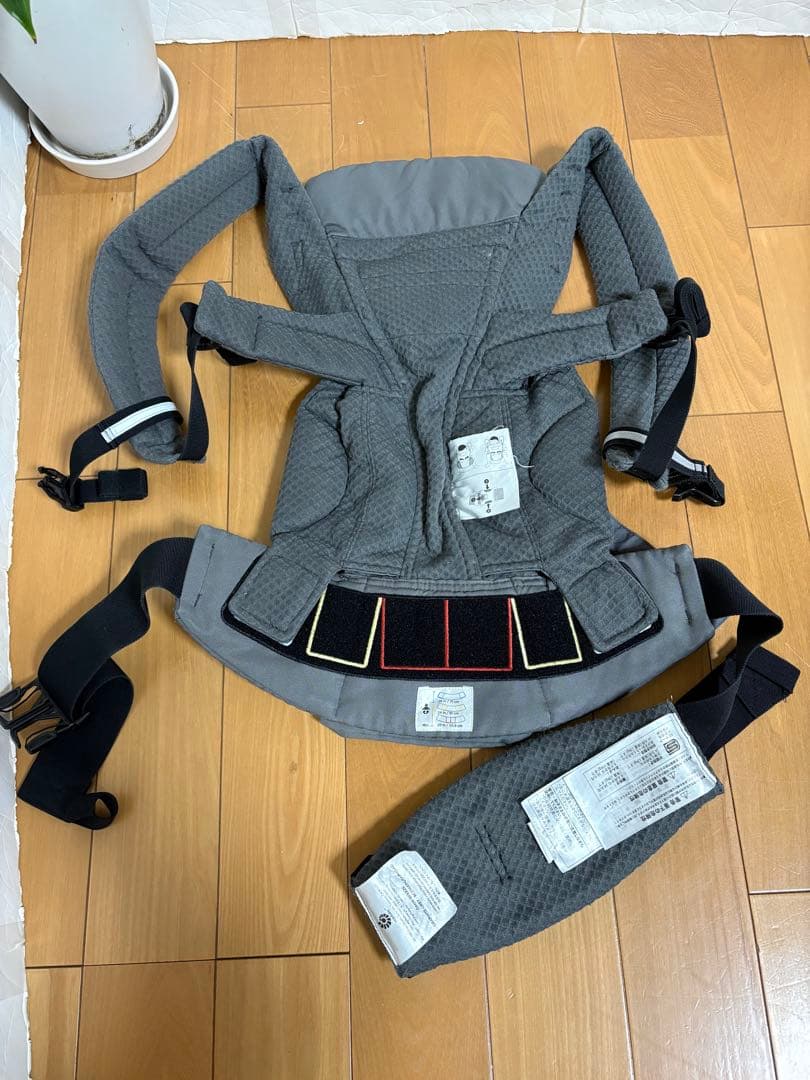 【送料無料】正規品　エルゴベビー　オムニブリーズ　抱っこ紐　メッシュ