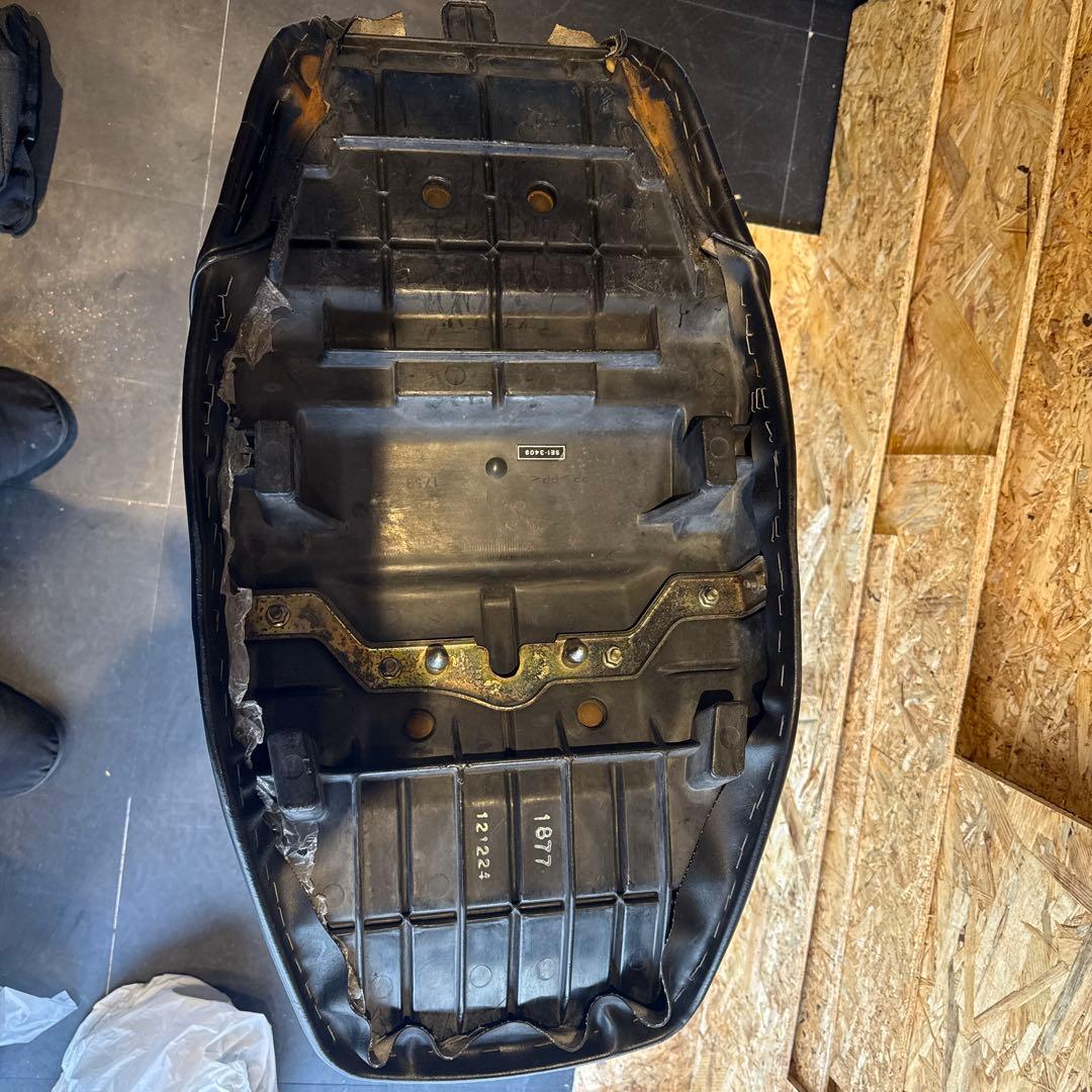 zrx400 タックロールシート