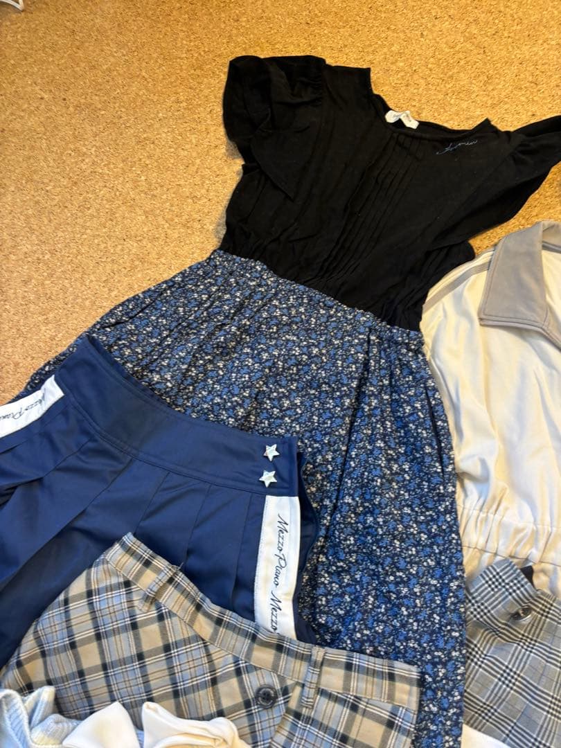メゾピアノ 、ポンポネット等　小学校高学年女子に