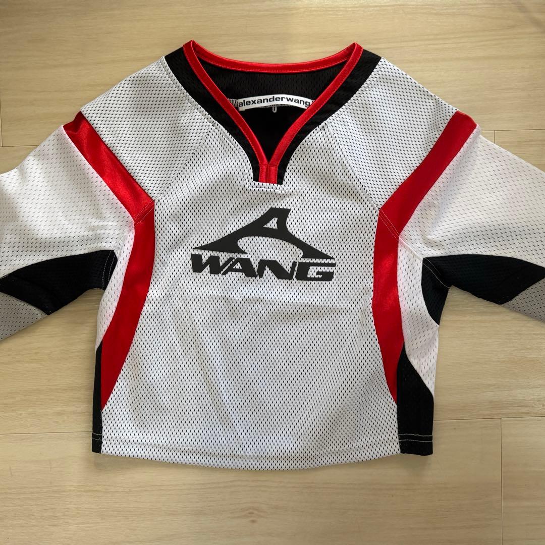 アレキサンダーワン　Hana コハル着用　ホッケー