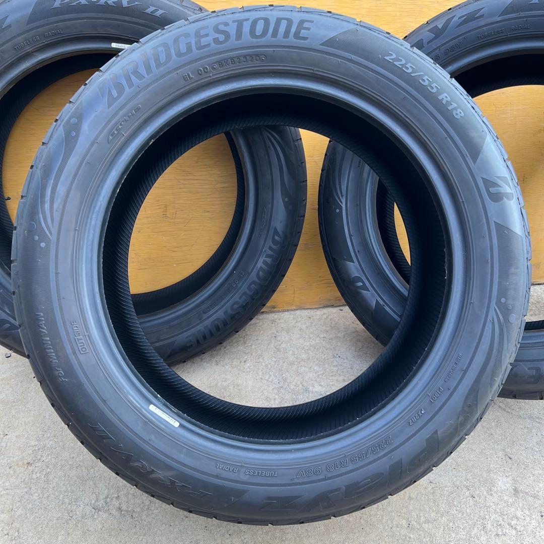 ブリヂストン 225/55R18 4本 Playz PX-RVⅡ 中古
