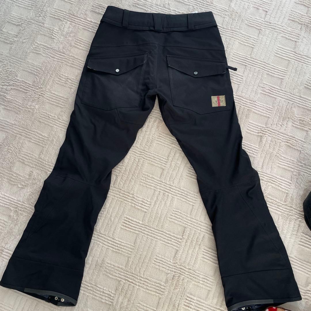 VOLCOM スノーボードパンツ M ブラック