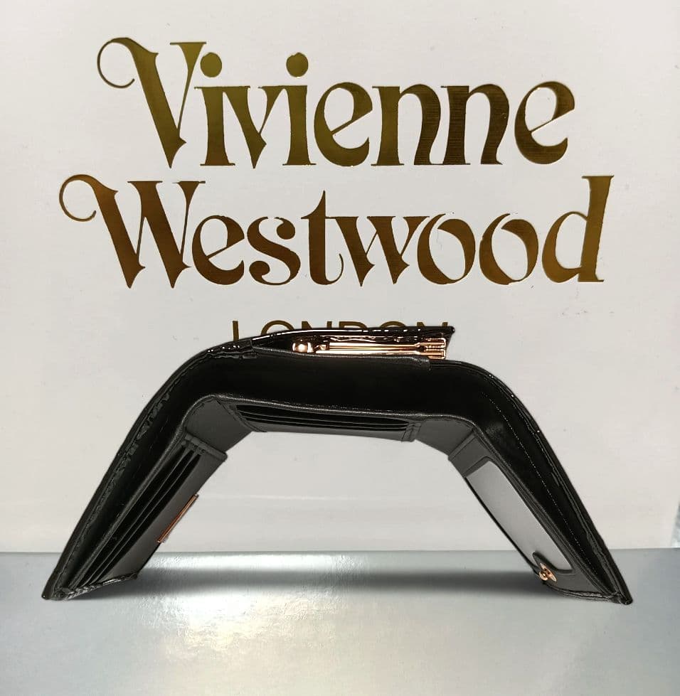 【新品】Vivienne Westwood 3つ折り財布 エナメル 黒 正規品