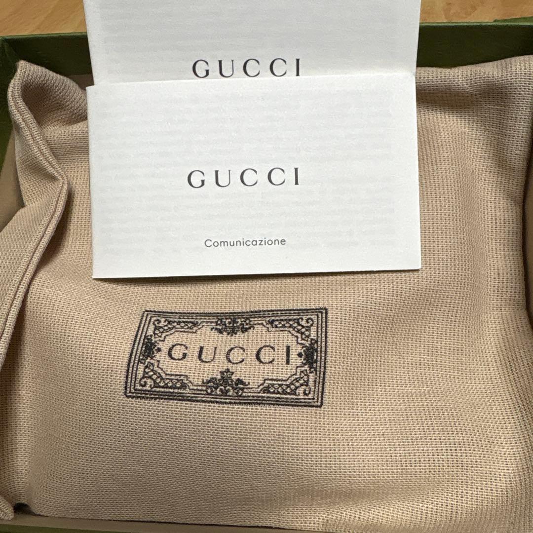 Gucci 黒 レザー 二つ折り財布 GGロゴ★Loa★