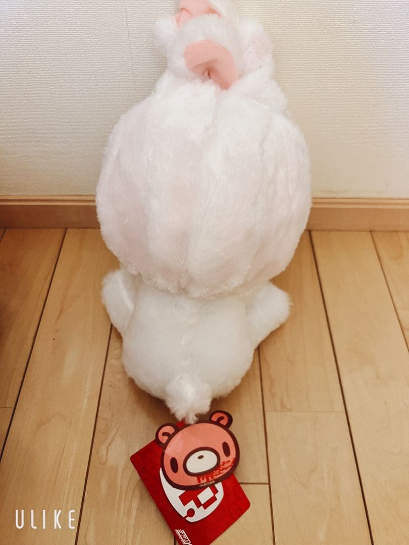 汎用うさぎの着ぐるみ着たグルーミーぬいぐるみ