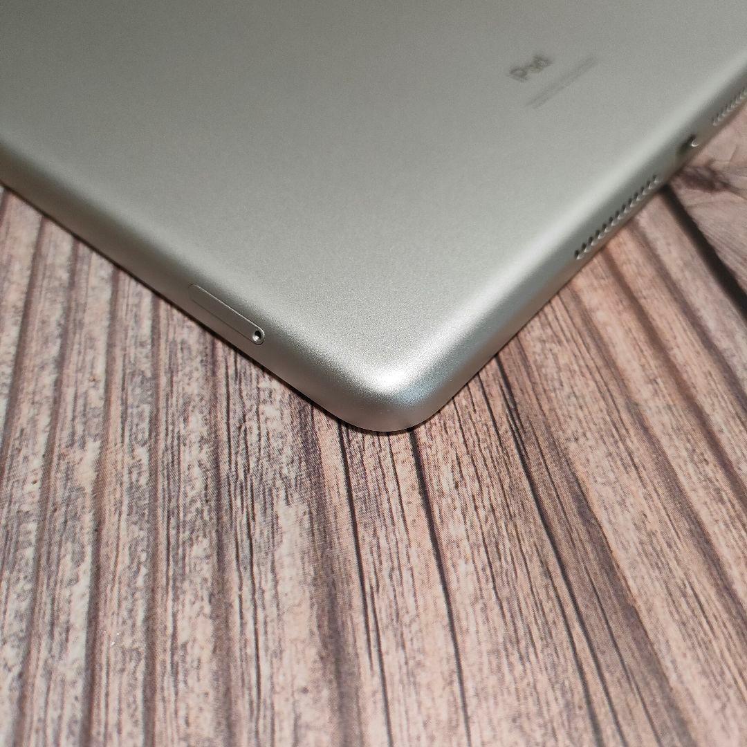 iPad 第7世代 128GB SIMフリー バッテリー100% 超美品
