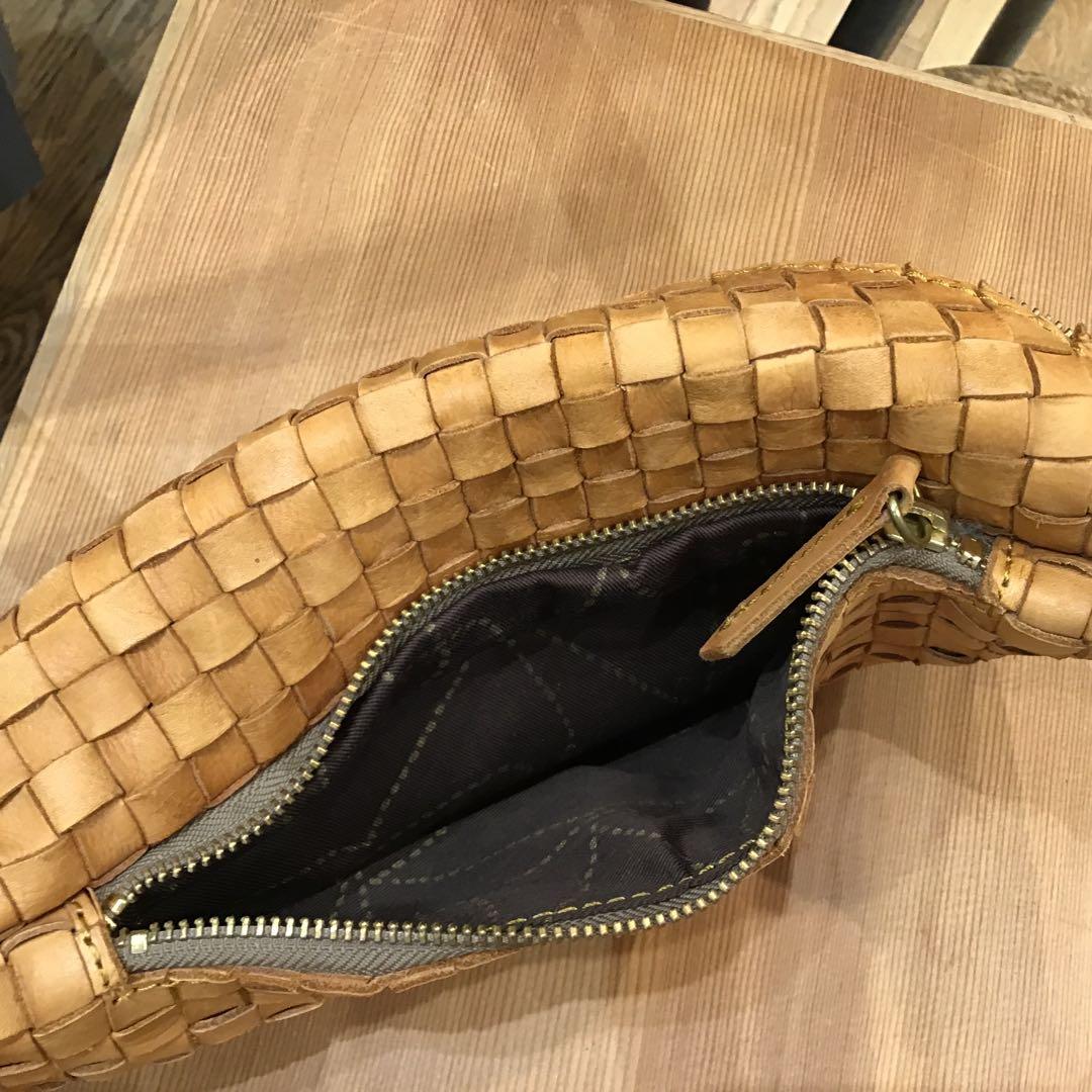 メッシュのバック