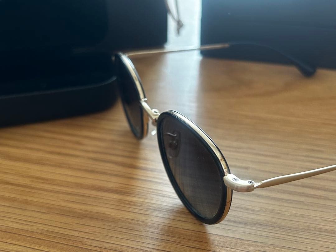 Paul Smith サングラス ブラックレンズ ゴールドフレーム