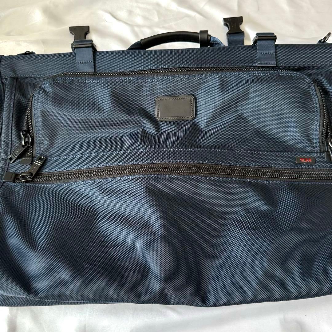 TUMI × SHIPS コラボ ガーメントバッグ ネイビー