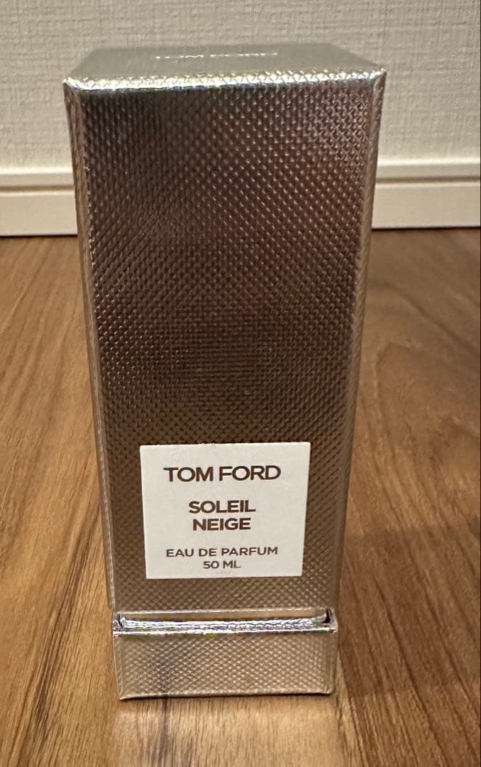 ほぼ未使用_トムフォード　ソレイユ ネージュ オードパルファム 50ml
