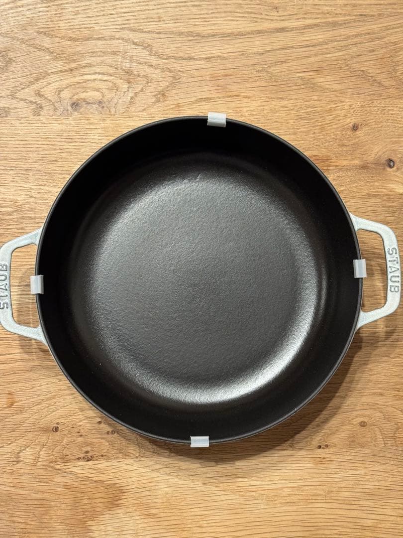 STAUB ブレイザー・ソテーパン26センチ　カンパーニュ