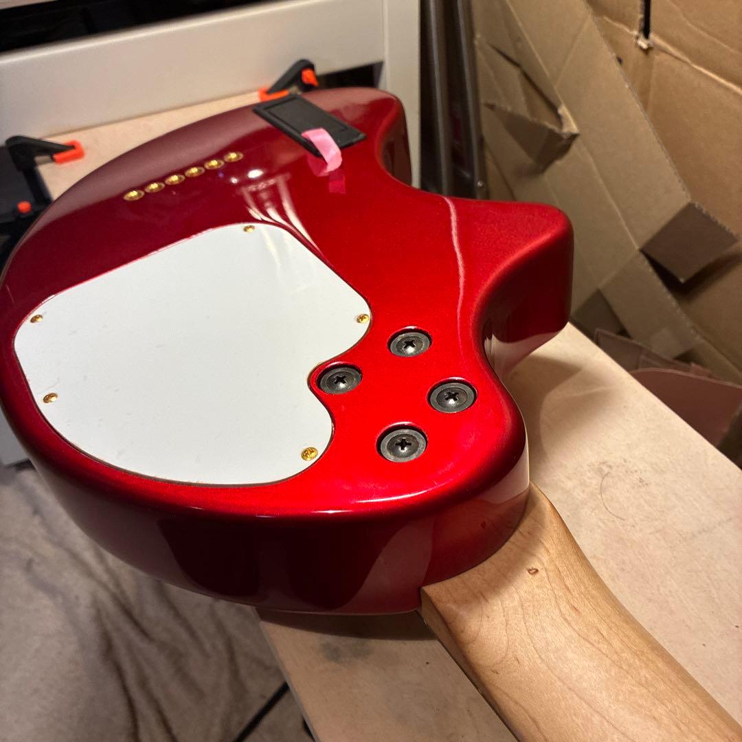 Fernandes zo-3 Cレッド