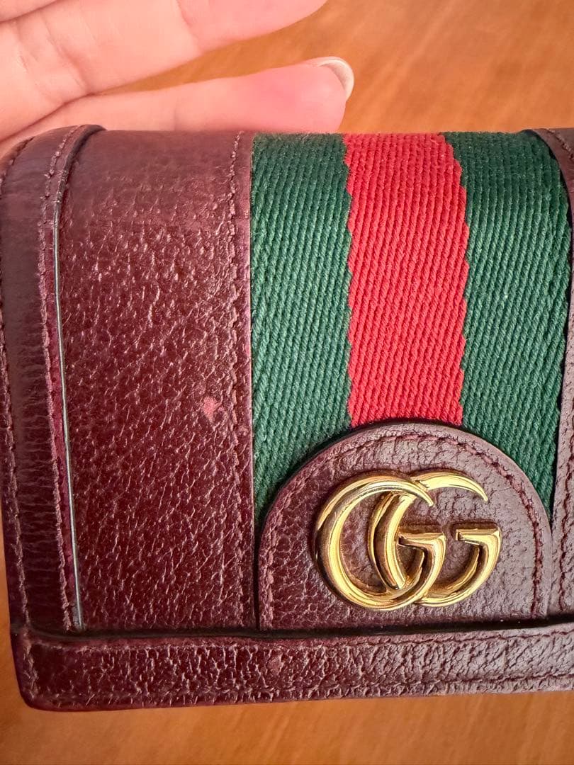 レアGUCCI オフィディア二つ折りコンパクト財布　シェリーレザー　ボルドー
