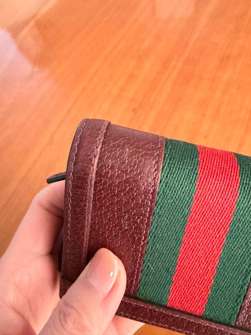 レアGUCCI オフィディア二つ折りコンパクト財布　シェリーレザー　ボルドー