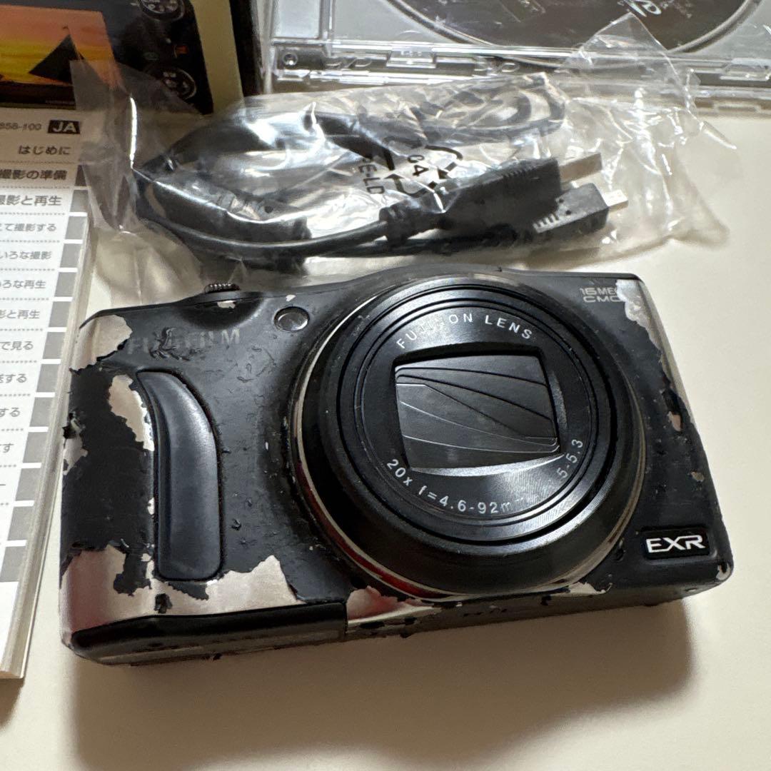 FUJIFILM FinePix F750EXR 箱付き　デジカメ