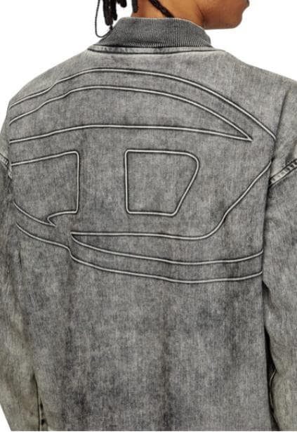 DIESEL 有名人着用モデル グレン期オーバルDロゴデニムブルゾン