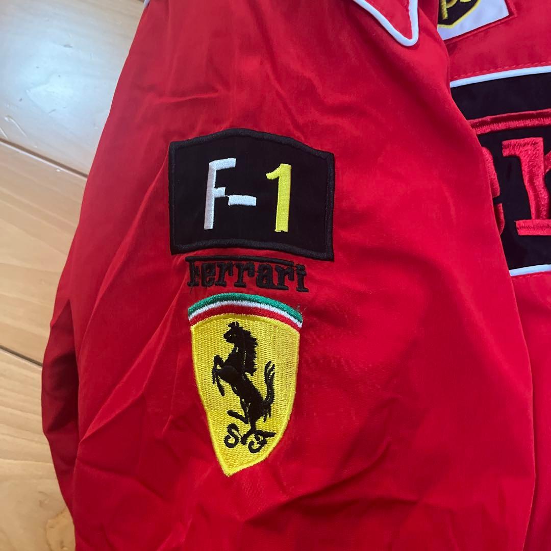 Ferrari レッド ジャケット